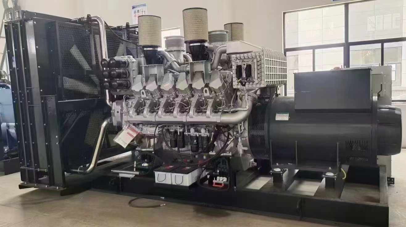 沁县800KW柴油发电机组可以带动多少kw的设备？