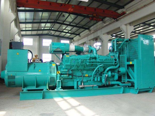 沁县影响800KW发电机组油耗的因素有哪些？